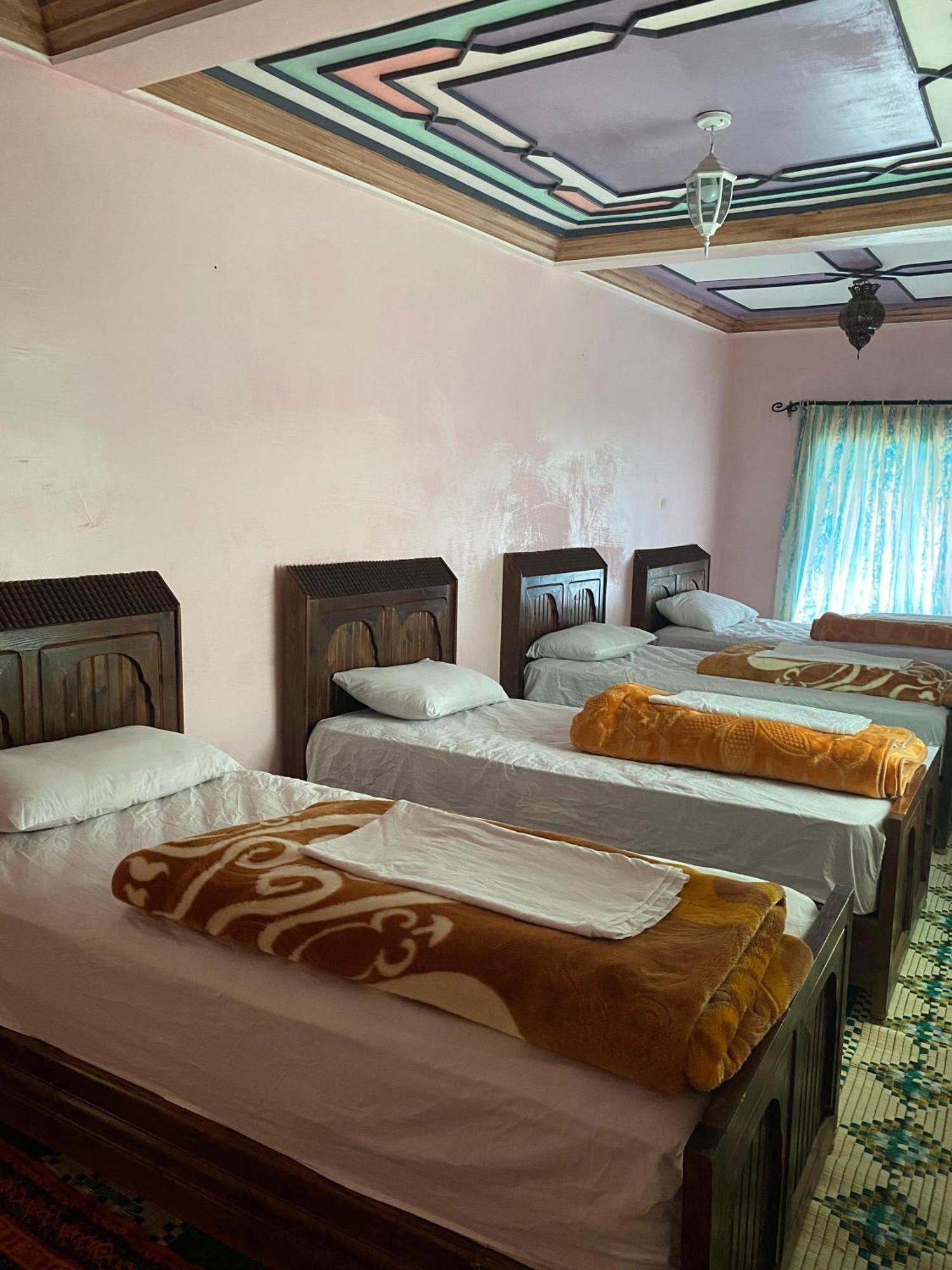 Kasbah Ait Bouguemez Hotel Agouti Kültér fotó