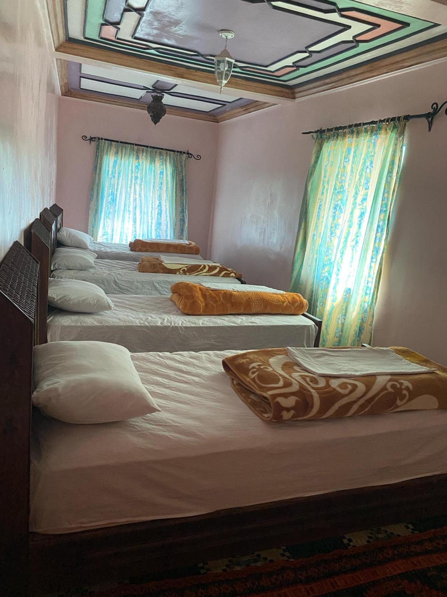 Kasbah Ait Bouguemez Hotel Agouti Kültér fotó