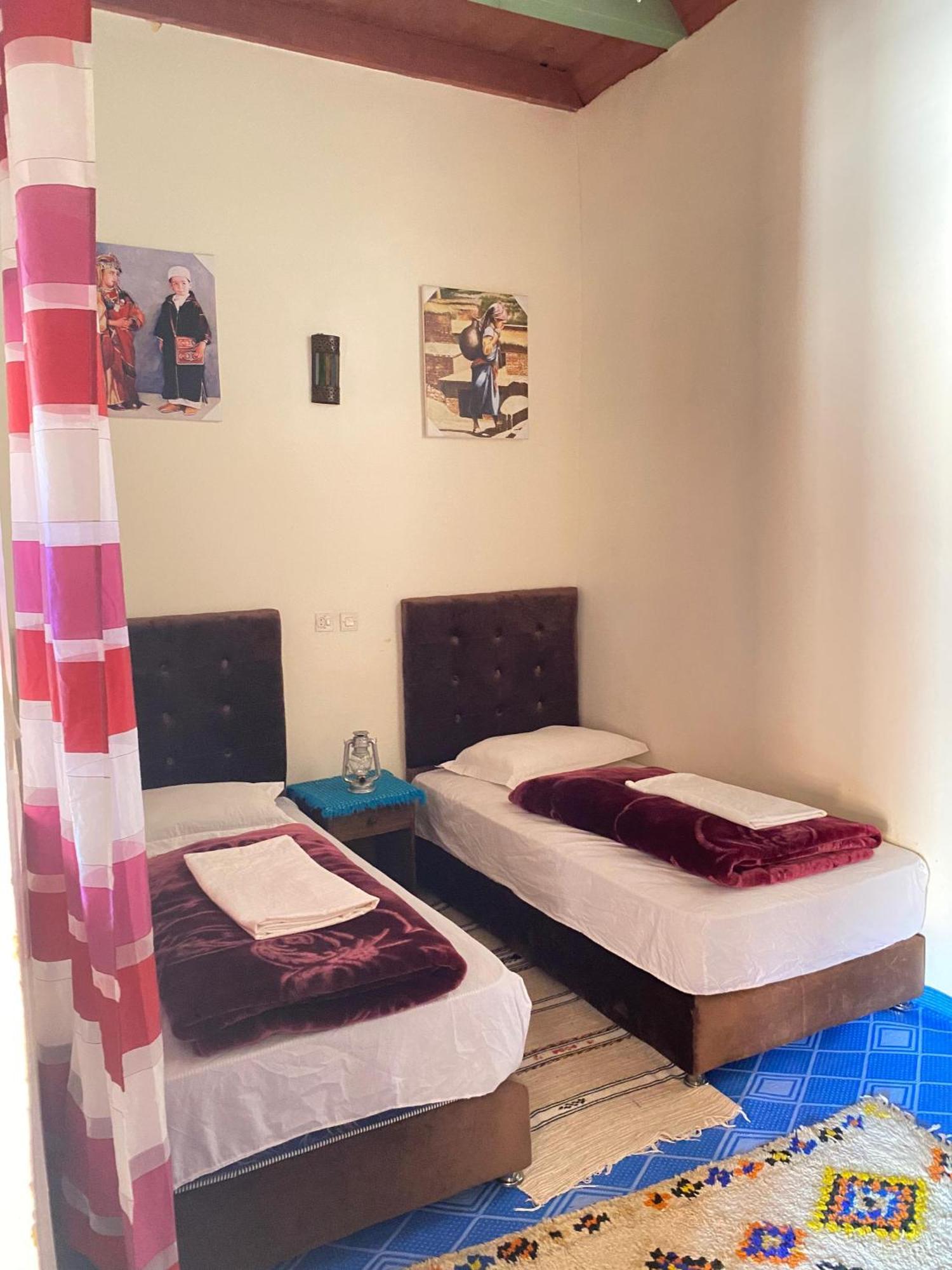 Kasbah Ait Bouguemez Hotel Agouti Kültér fotó