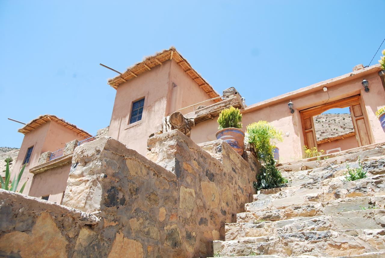 Kasbah Ait Bouguemez Hotel Agouti Kültér fotó