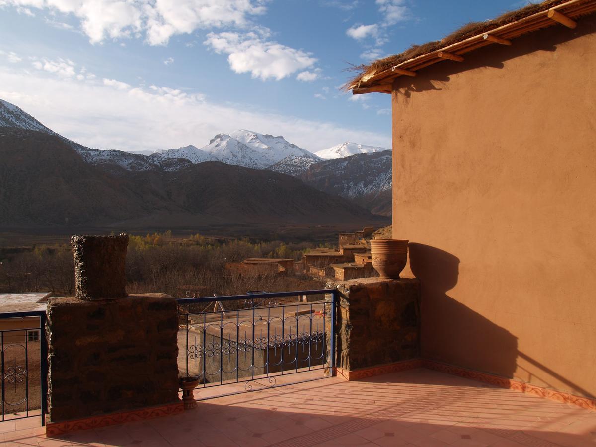 Kasbah Ait Bouguemez Hotel Agouti Kültér fotó