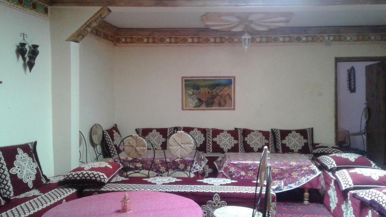 Kasbah Ait Bouguemez Hotel Agouti Kültér fotó